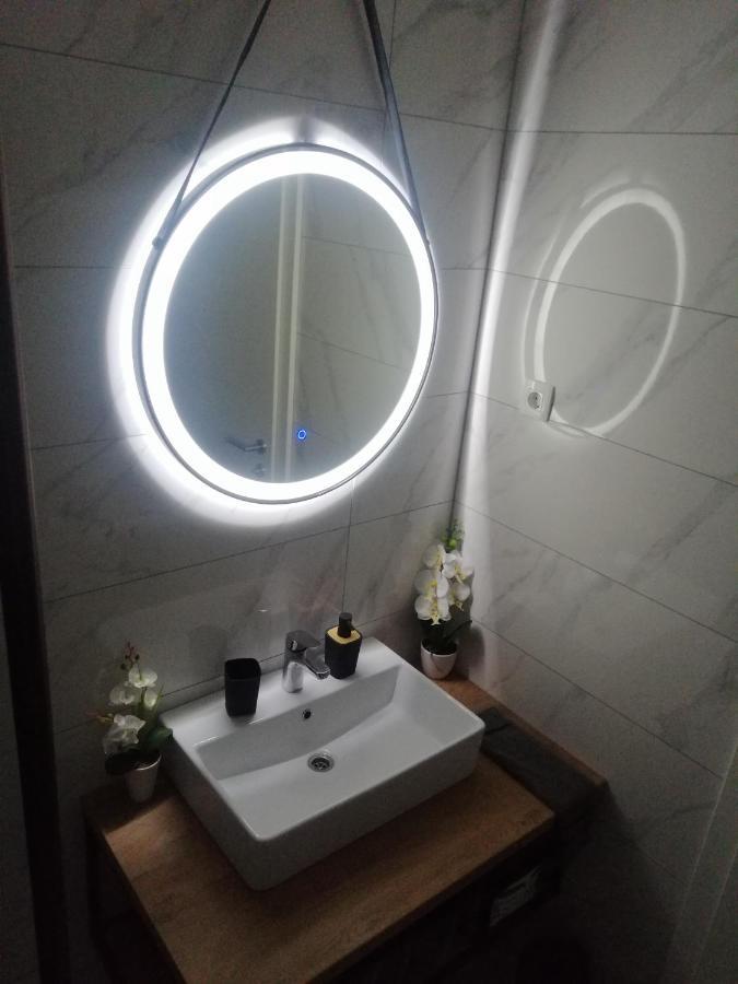 Luxury Apartment Queen Solin Exterior foto